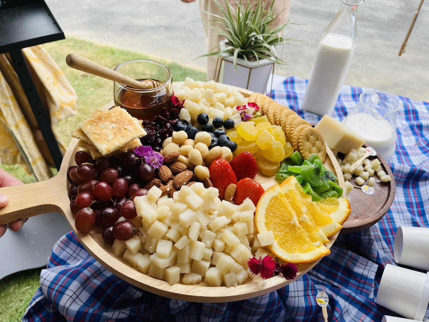 The Office of the Vocational Education Commission OVEC 4