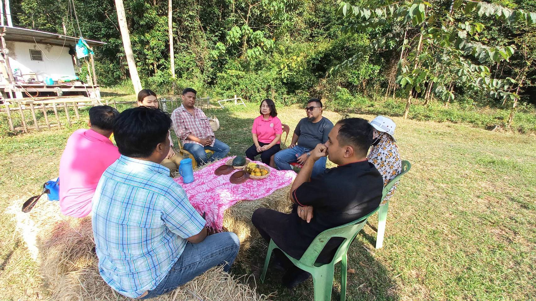 consultation on cutting and processing to cattle farmers in Narathiwat Province3