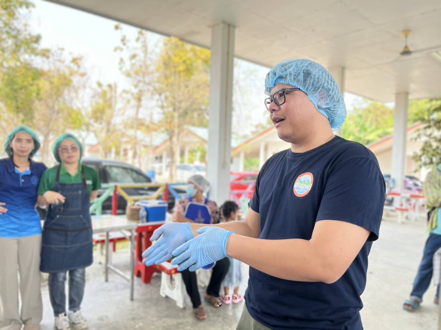 a practical training facilitator for farmers in Suphan Buri Province2